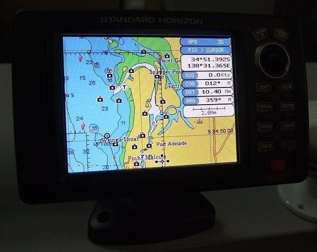 Standard Horizon CP180 5 cali, obsługa AIS, jacht morski Sporty wodne