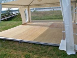 Wynajem Sprzedaż Drewniana podłoga plenerowa namioty hale namiotowe na imprezy plenerowe