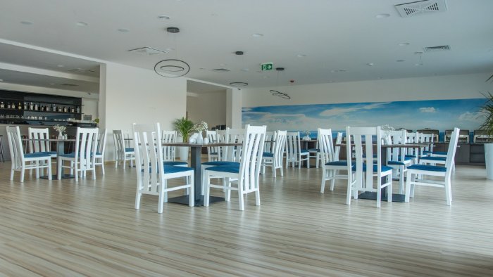 Apartament Mielno-Holiday*401, nad samym morzem.