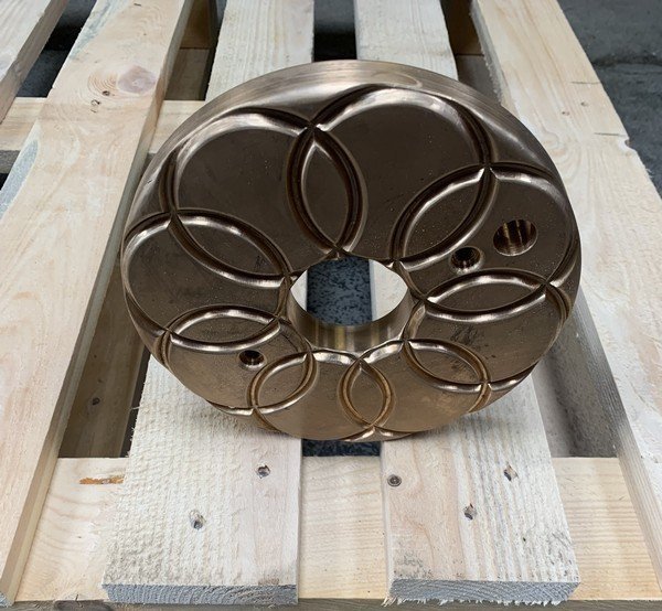 Części do kruszarka stożkowa DKT900 i DKT 1200 płaszcz stożek