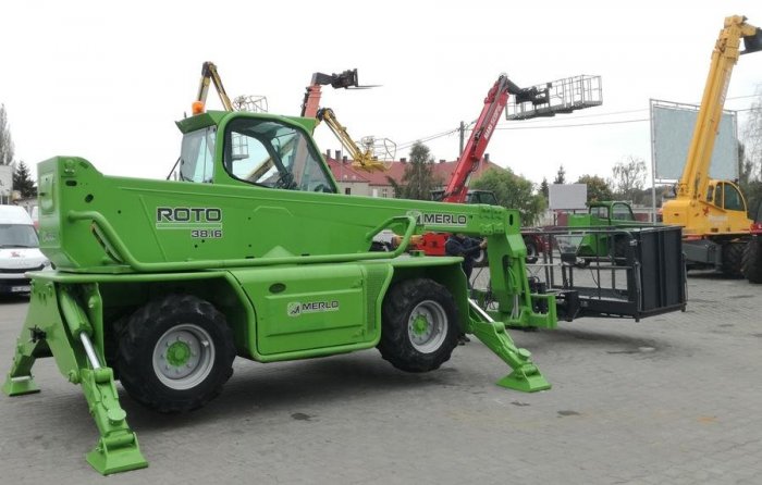 Ładowarka teleskopowa MERLO wynajem, serwis, sprzedaż ładowarek teleskopowych