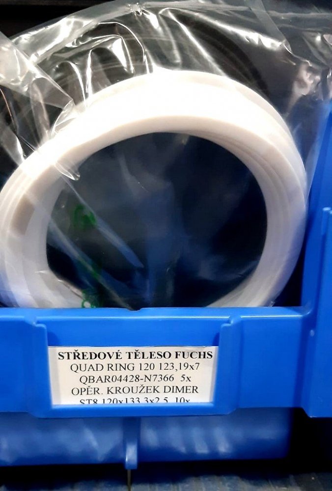 Naprawa obrotu rotatora - regeneracja wału chwytaka do złomu