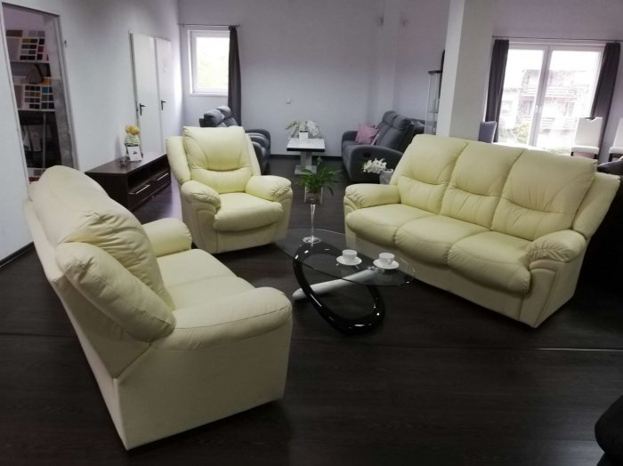 Najwyższej jakości komplet wypoczynkowy marki DEKO