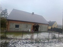 Nieruchomość zabudowana - Ogrodzona
