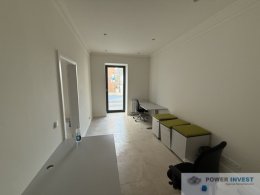 Lokal handlowo usługowy / biurowy
