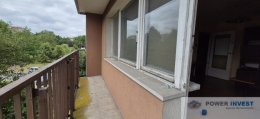 Walerego Sławka 3 osobne pokoje do remontu balkon!