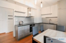 Dwupoziomowy 4 pokojowy apartament nad Wisłą
