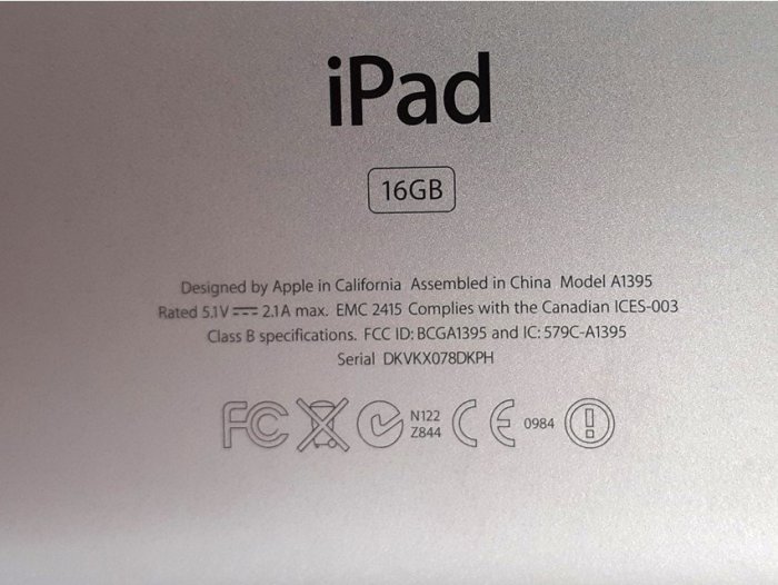 Tablet iPad 2 16Gb Wi-Fi 2011 rok