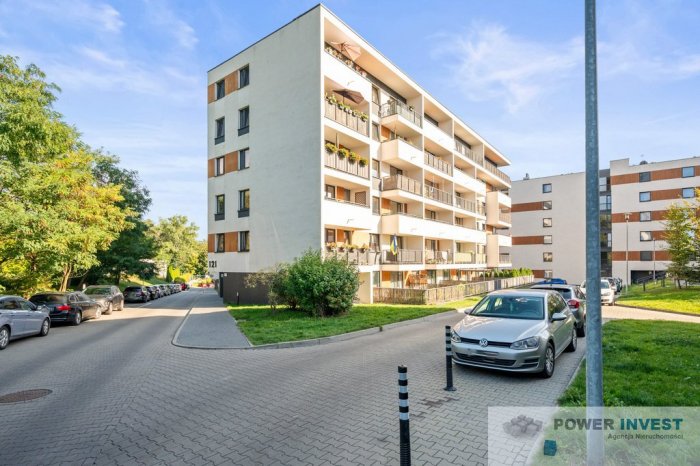 MIESZKANIE Z BALKONEM I MIEJSCEM PARKINGOWYM