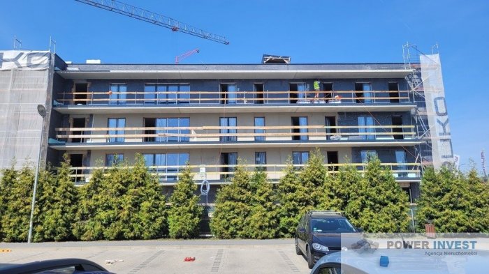 Dwustronne 4-pokojowe mieszkanie z tarasem