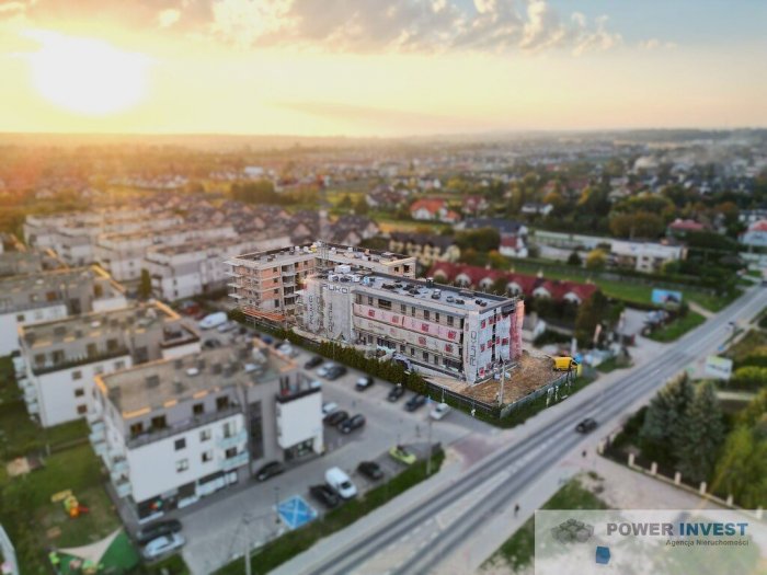 Dwustronne 4-pokojowe mieszkanie z tarasem