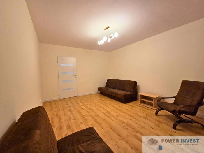 2-pokojowe mieszkanie z oddzielną kuchnią