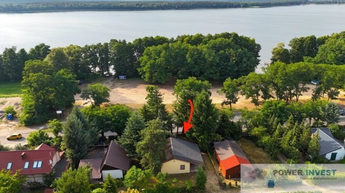 Dom przy plaży – 20 m od jeziora Dominickiego!