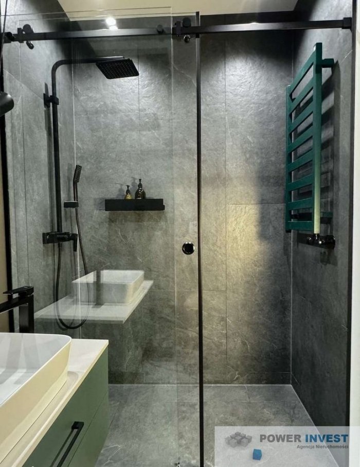 Wyjątkowe mieszkanie , balkon, garaż. Zabłocie