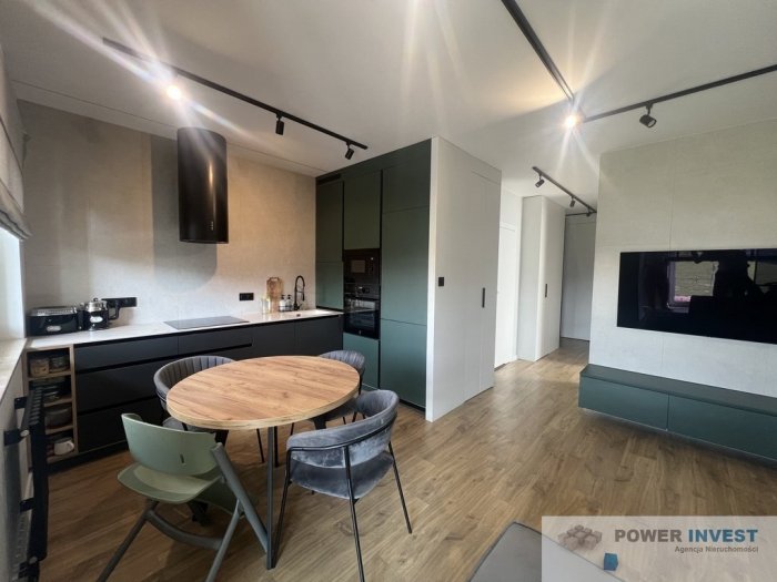 Wyjątkowe mieszkanie , balkon, garaż. Zabłocie