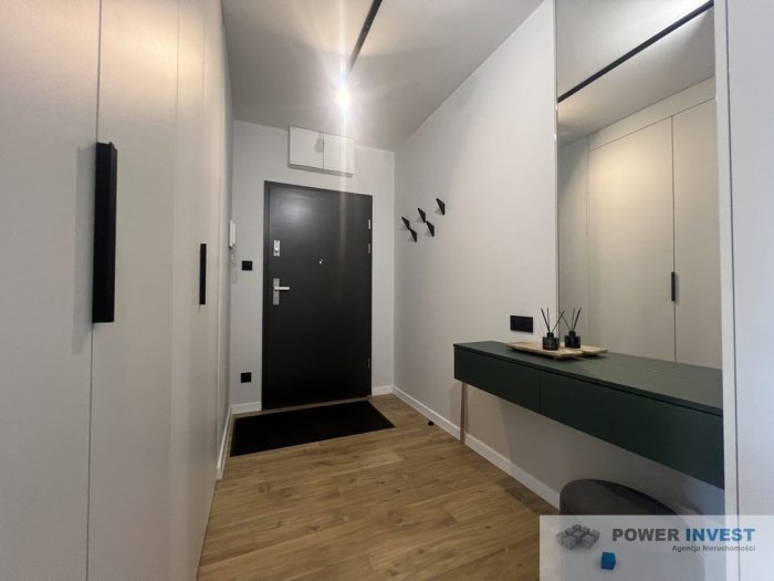 Wyjątkowe mieszkanie , balkon, garaż. Zabłocie