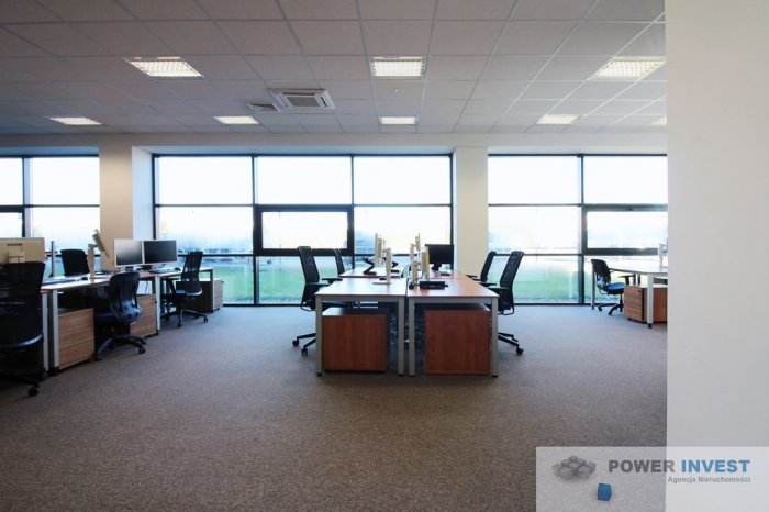 DO WYNAJĘCIA przestronne biuro - Cholerzyn