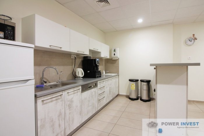 DO WYNAJĘCIA przestronne biuro - Cholerzyn