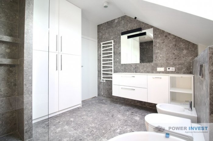 Nowy dom z tarasem i garażem | WYSOKI STANDARD