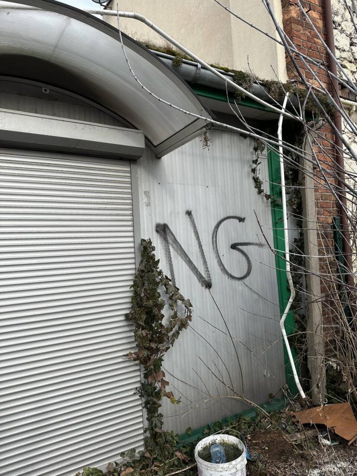 Pawilon handlowy położony w Częstochowie przy ul. Spadzistej