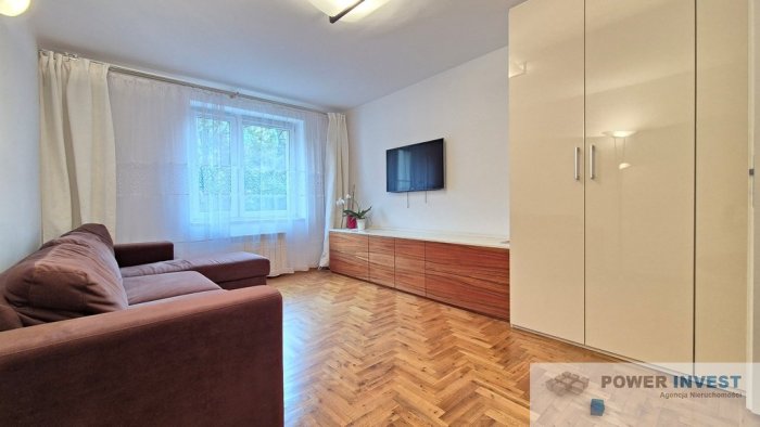 CENTRUM | 3 pokoje | Osobna kuchnia | Balkon!