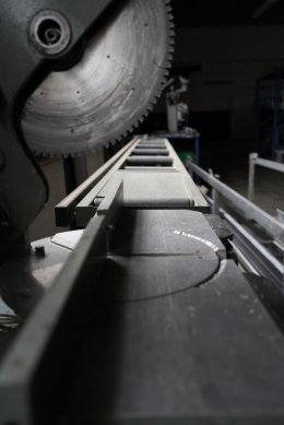 Piła jednogłowicowa ALUMA LMS