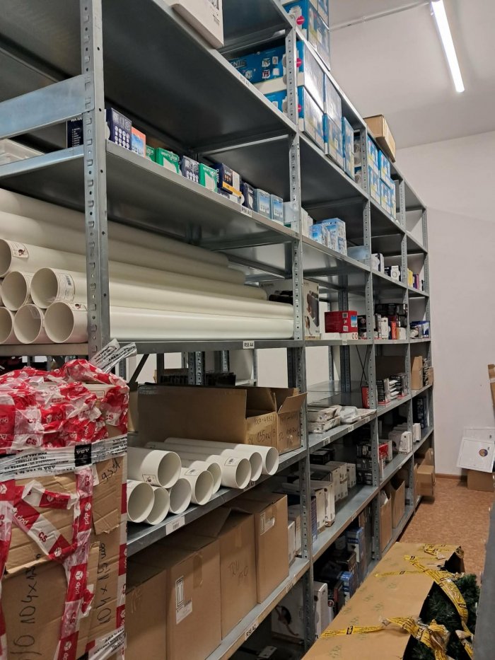 Syndyk sprzeda pakiet ruchomości stany magazynowe - hurtowni