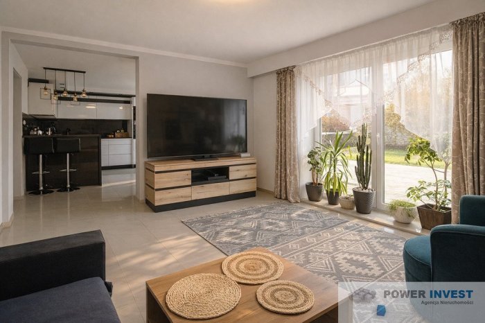 Świetna lokalizacja! Dom 170 m&sup2;, działka 15a!