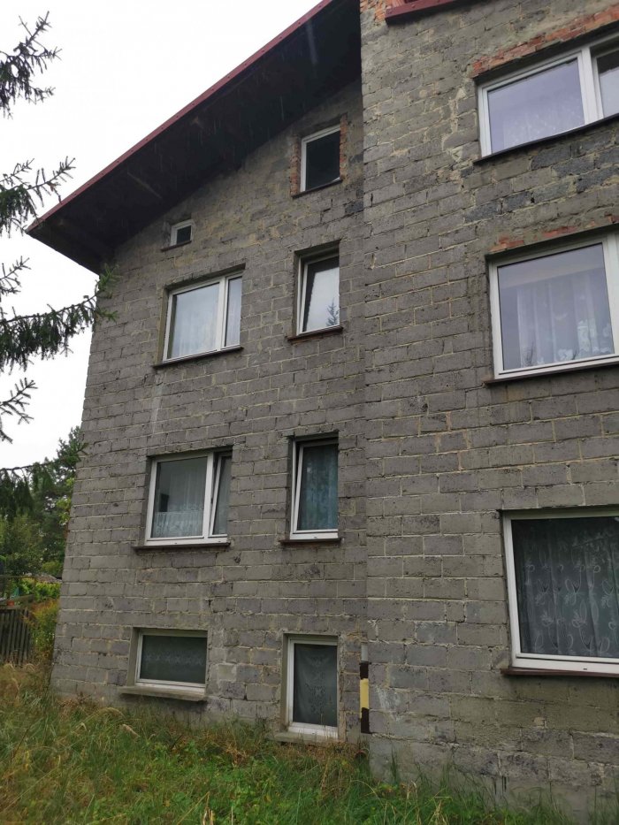 Nieruchomość zabudowana - Poręba