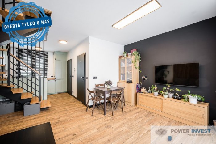 Segment - ogr&oacute;dek+ 2 miejsca postojowe, klima