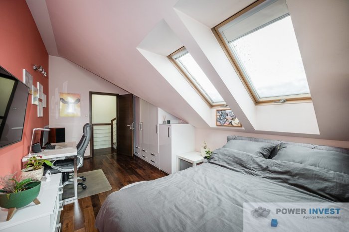 Komfortowy dom przy granicy Krakowa.