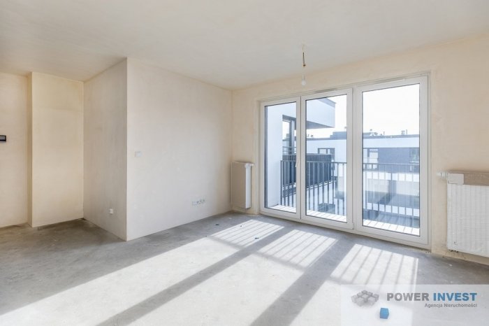 Jasne, mieszkanie 3-pokojowe z loggią, widok