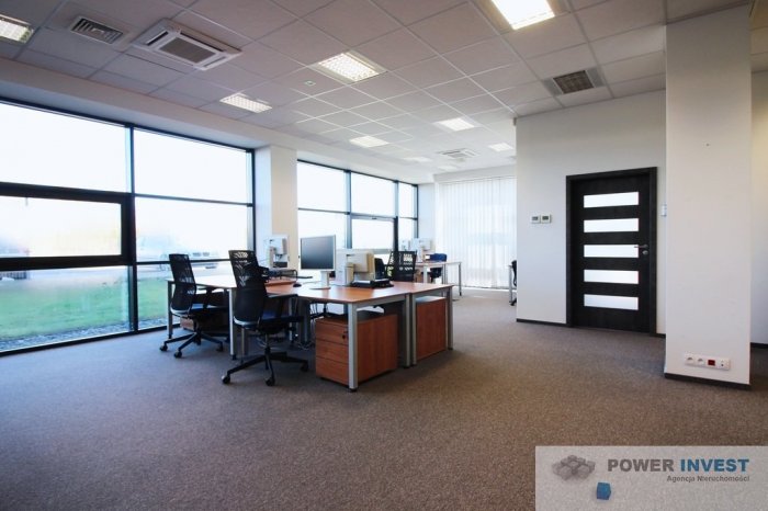 DO WYNAJĘCIA przestronne biuro - Cholerzyn