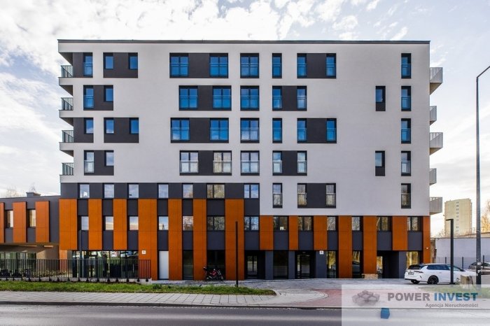 Jasne mieszkanie 2-pokojowe z ogr&oacute;dkiem, Reduta