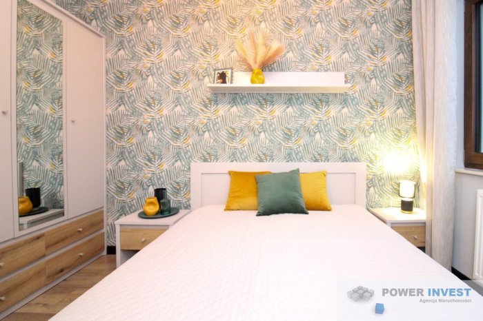 Nowe mieszkanie z balkonem, garażem i kom&oacute;rką