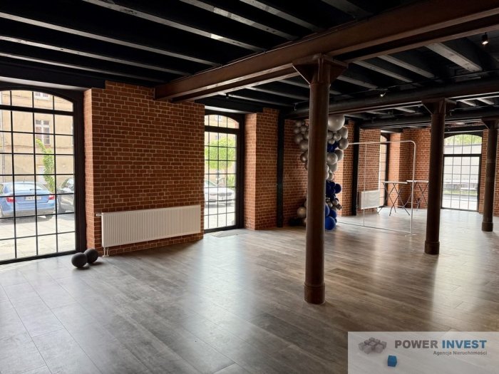 Prestiżowy lokal gastronomiczny w Lesznie / Młyny