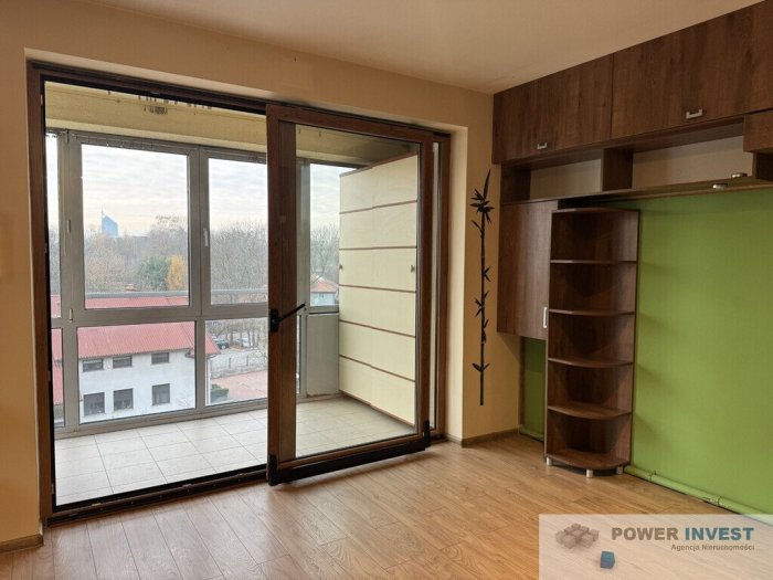 Przestronne 3-pok. mieszkanie z loggią. Dąbię