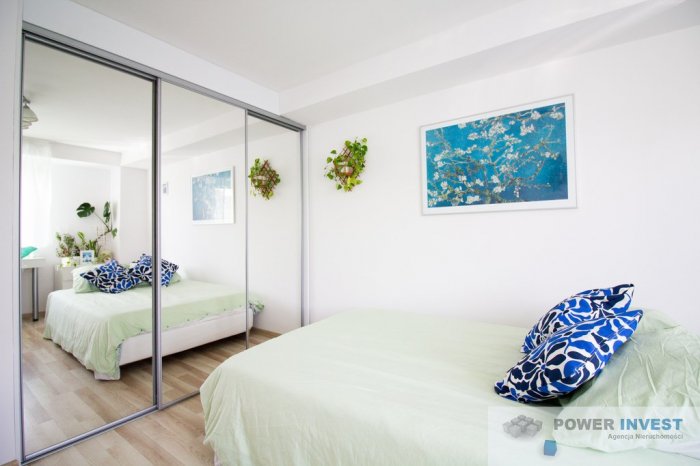 Przestronne mieszkanie w świetnej lokalizacji!