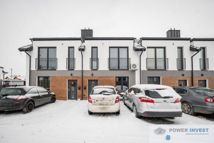 Segment - ogr&oacute;dek+ 2 miejsca postojowe, klima