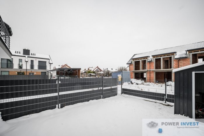 Segment - ogr&oacute;dek+ 2 miejsca postojowe, klima