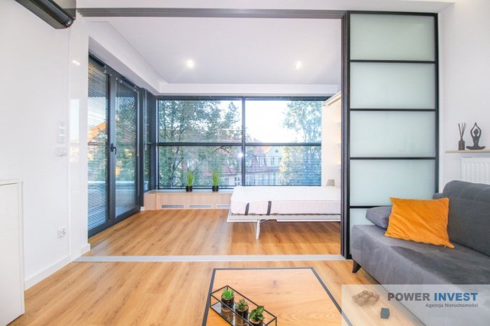 Wiślane Tarasy &ndash; studio z oddzieloną sypialnią