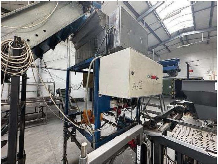 Waga firmy Newtec, wielogłowicowa