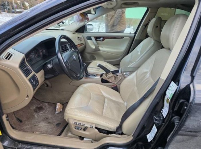 Samoch&oacute;d osobowy Volvo S60