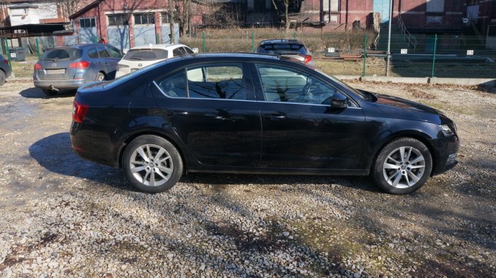SKODA OCTAVIA, model: 2.0 TSI MR&rsquo;18