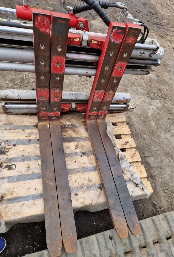 Paletyzer na dwie palety Durwen DPK30C podw&oacute;jny paletyzer