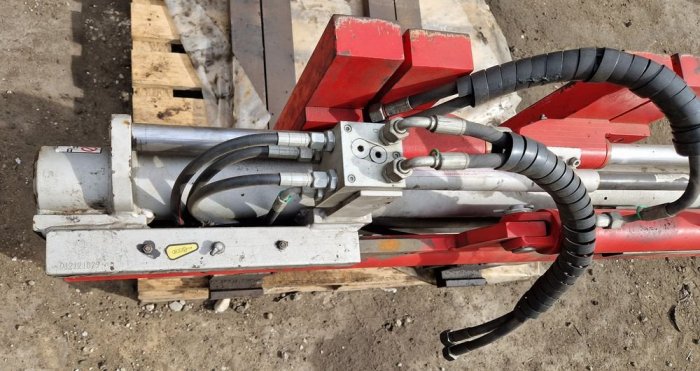 Paletyzer na dwie palety Durwen DPK30C podw&oacute;jny paletyzer