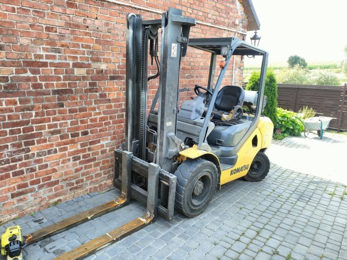 W&oacute;zek widłowy producenta Komatsu, typ/model: FG35AT-16R