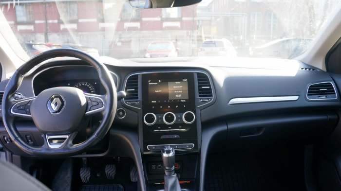 RENAULT MEGANE, model: Grand Coupe MR&rsquo;21 E6d
