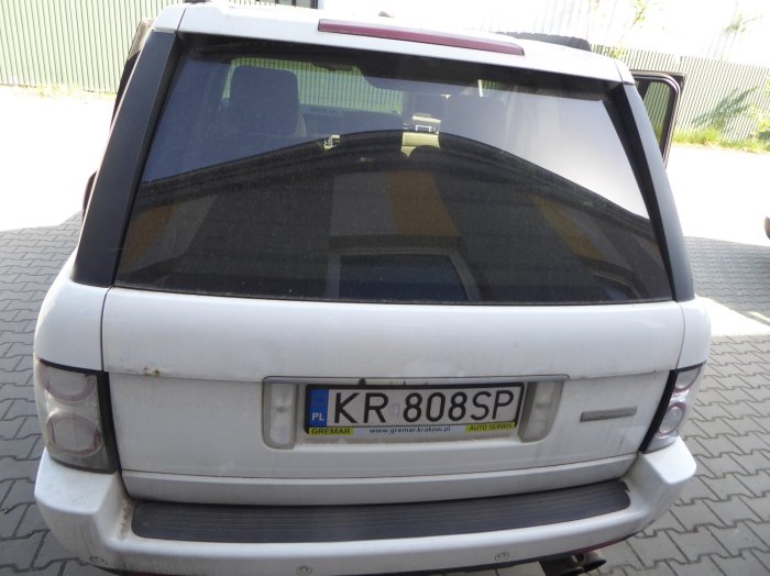 Samoch&oacute;d osobowy marki Land Rover 5.0 V8