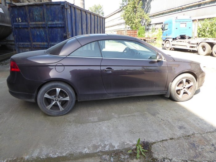 Volkswagen, model EOS 2.0 FSI
